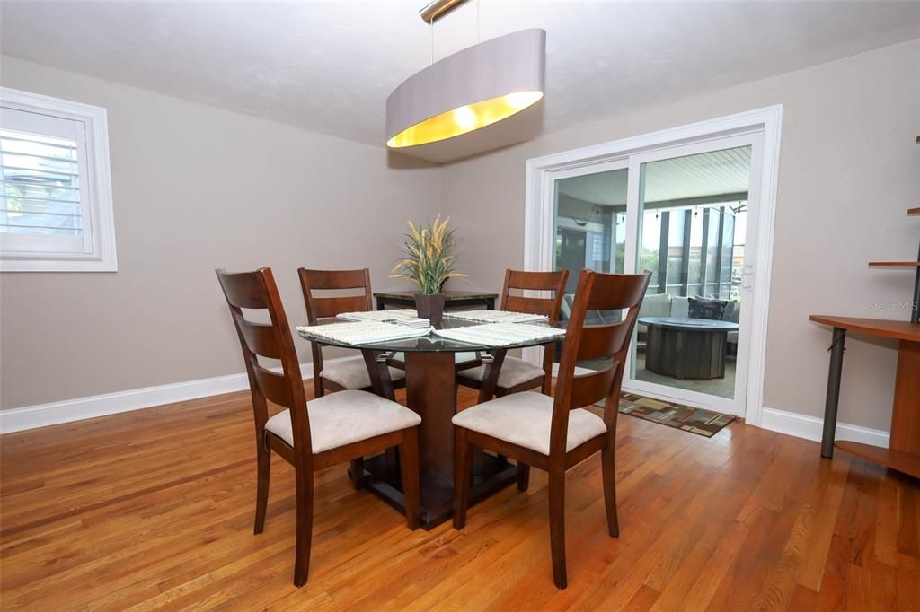 En Venta: $2,449,990 (4 camas, 4 baños, 3674 Pies cuadrados)