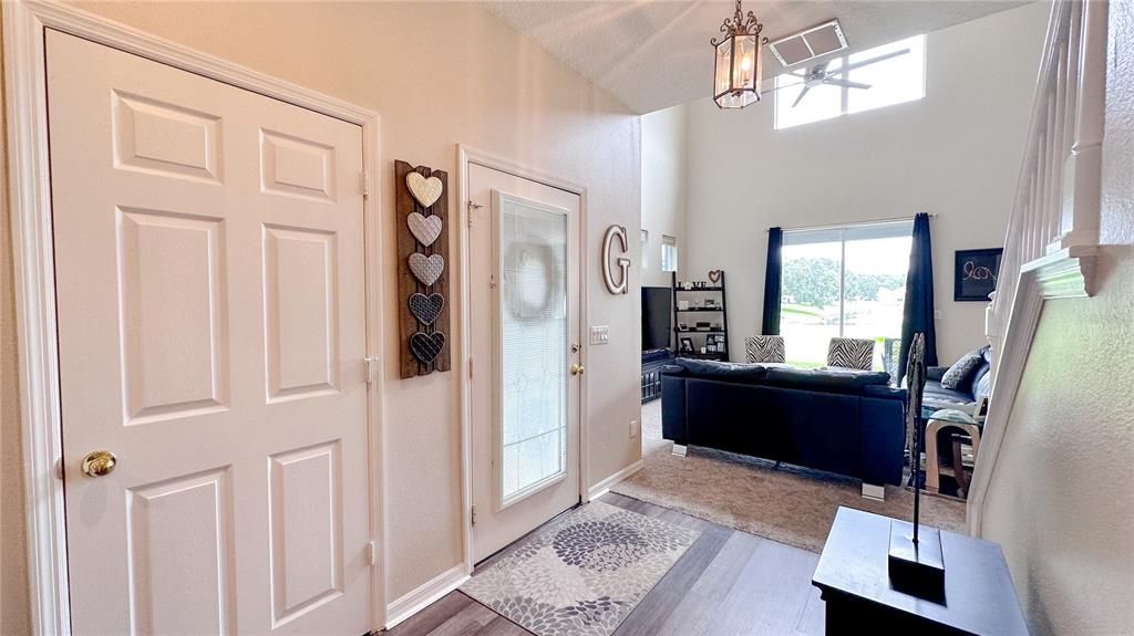 For Rent: $2,650 (3 beds, 3 baths, 2173 Square Feet)