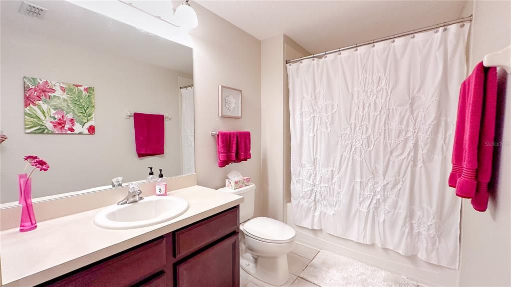 For Rent: $2,650 (3 beds, 3 baths, 2173 Square Feet)