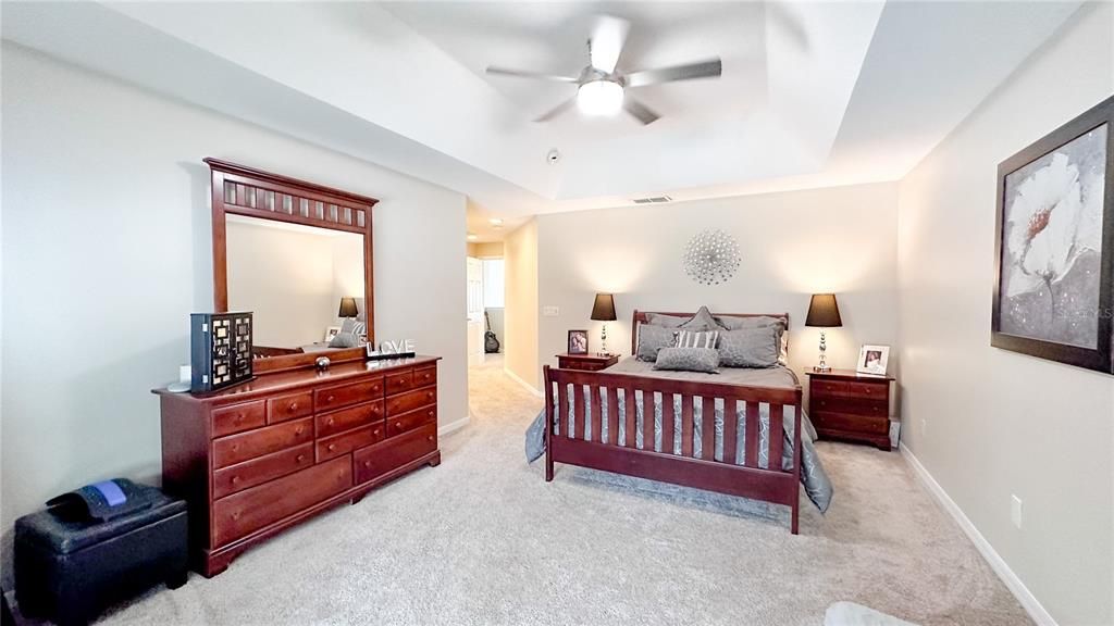 For Rent: $2,650 (3 beds, 3 baths, 2173 Square Feet)