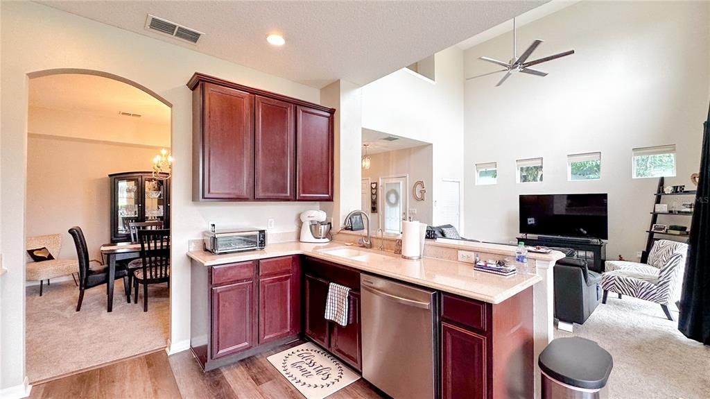 For Rent: $2,650 (3 beds, 3 baths, 2173 Square Feet)