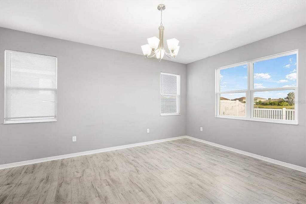 For Sale: $369,900 (4 beds, 2 baths, 2014 Square Feet)