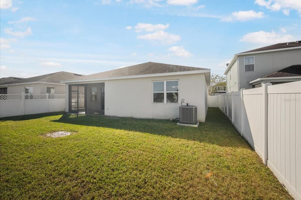 For Sale: $369,900 (4 beds, 2 baths, 2014 Square Feet)