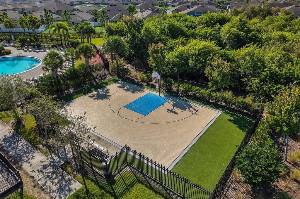 For Sale: $369,900 (4 beds, 2 baths, 2014 Square Feet)