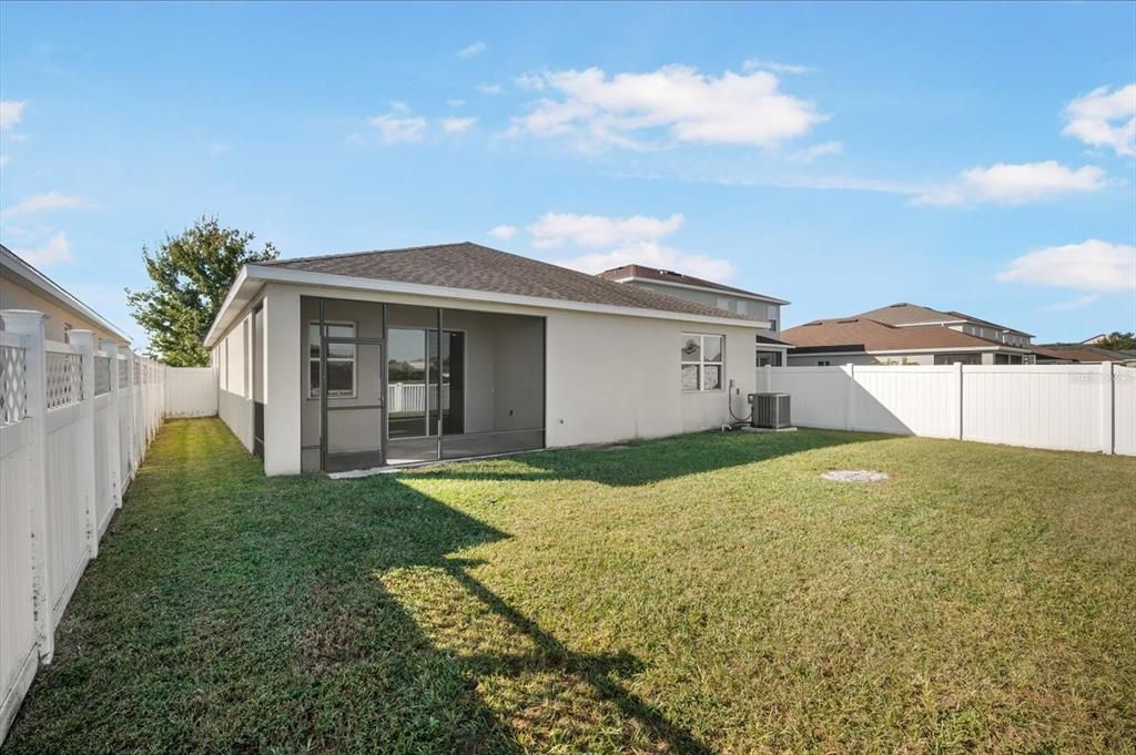 For Sale: $369,900 (4 beds, 2 baths, 2014 Square Feet)