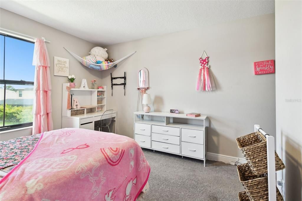 待售: $500,000 (5 贝兹, 3 浴室, 2642 平方英尺)