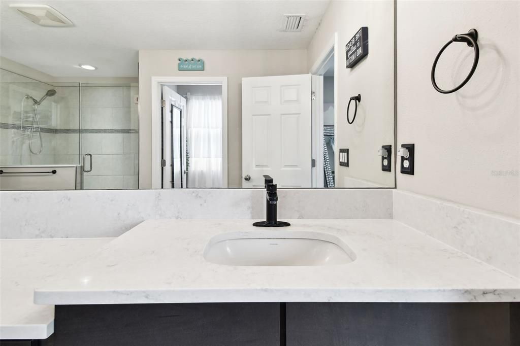 待售: $500,000 (5 贝兹, 3 浴室, 2642 平方英尺)