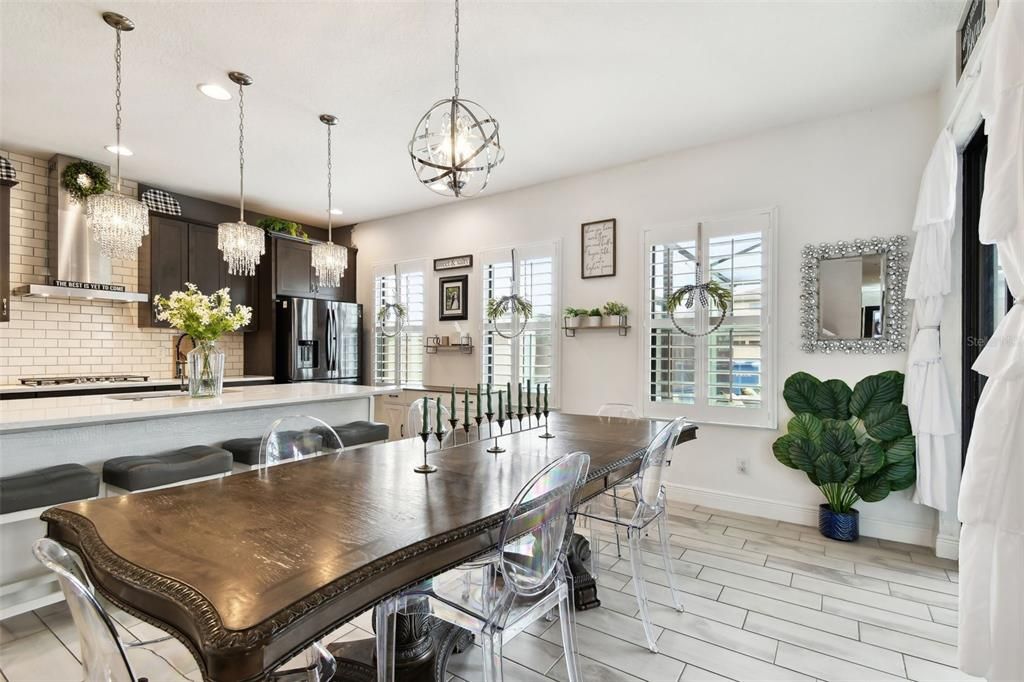 待售: $500,000 (5 贝兹, 3 浴室, 2642 平方英尺)