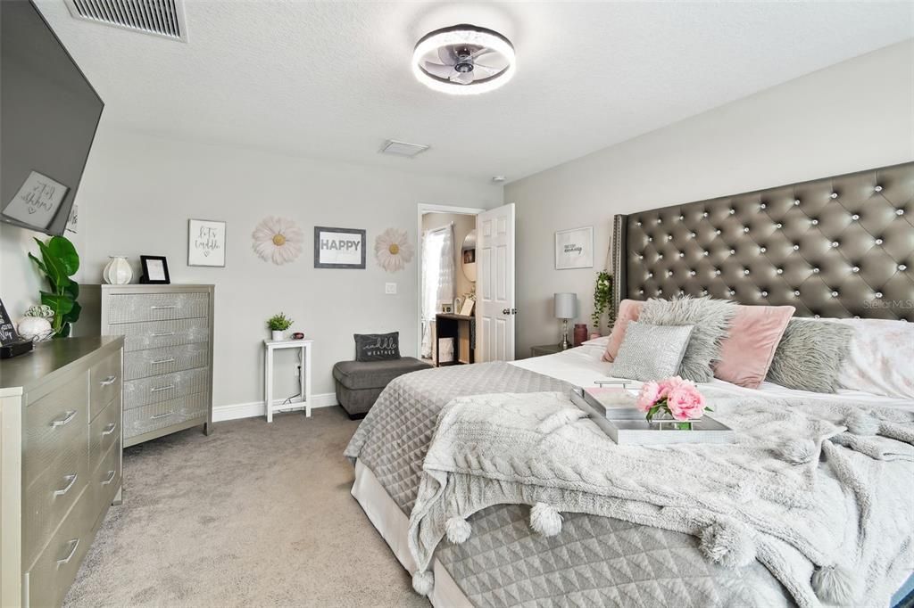 待售: $500,000 (5 贝兹, 3 浴室, 2642 平方英尺)