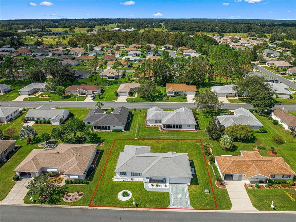 For Sale: $250,000 (2 beds, 2 baths, 1425 Square Feet)