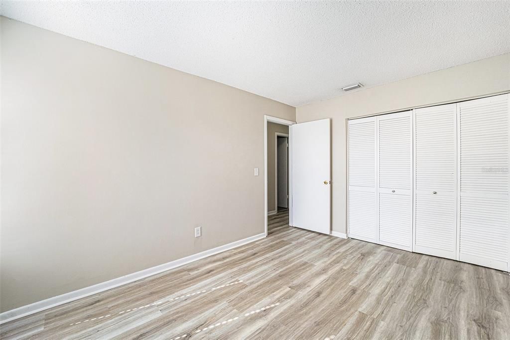 En Renta: $2,300 (4 camas, 2 baños, 1637 Pies cuadrados)