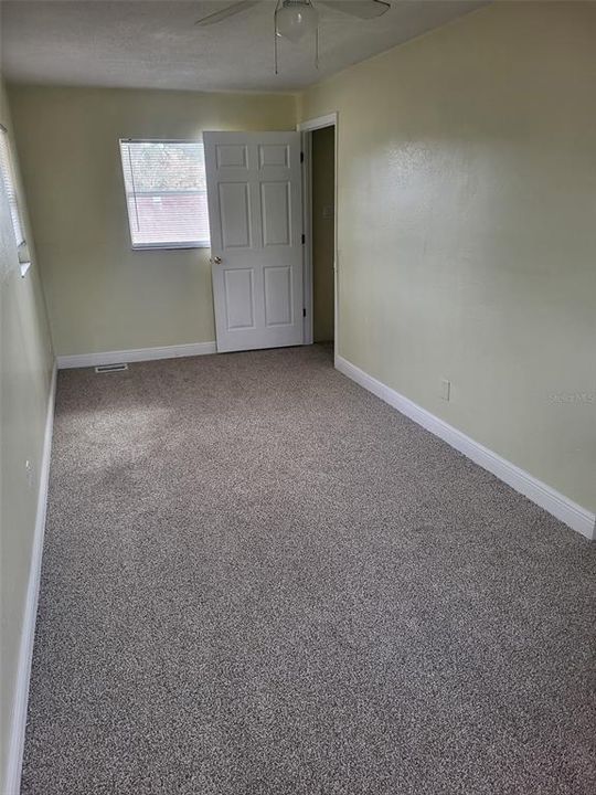 For Sale: $404,900 (4 beds, 2 baths, 1842 Square Feet)