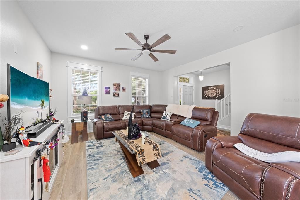 For Sale: $440,000 (4 beds, 2 baths, 2153 Square Feet)