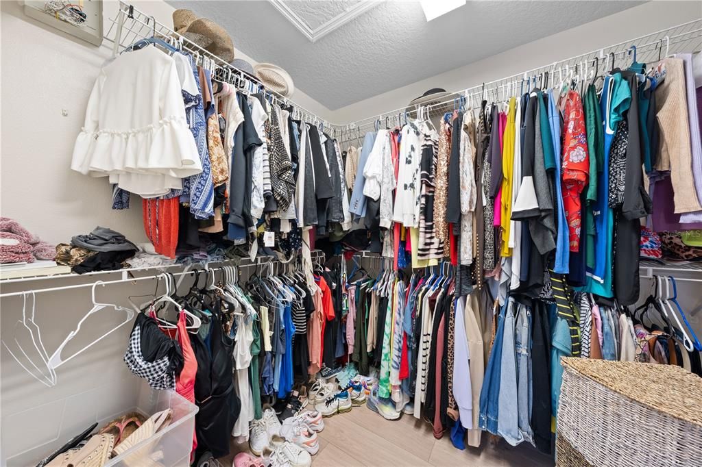 For Sale: $440,000 (4 beds, 2 baths, 2153 Square Feet)