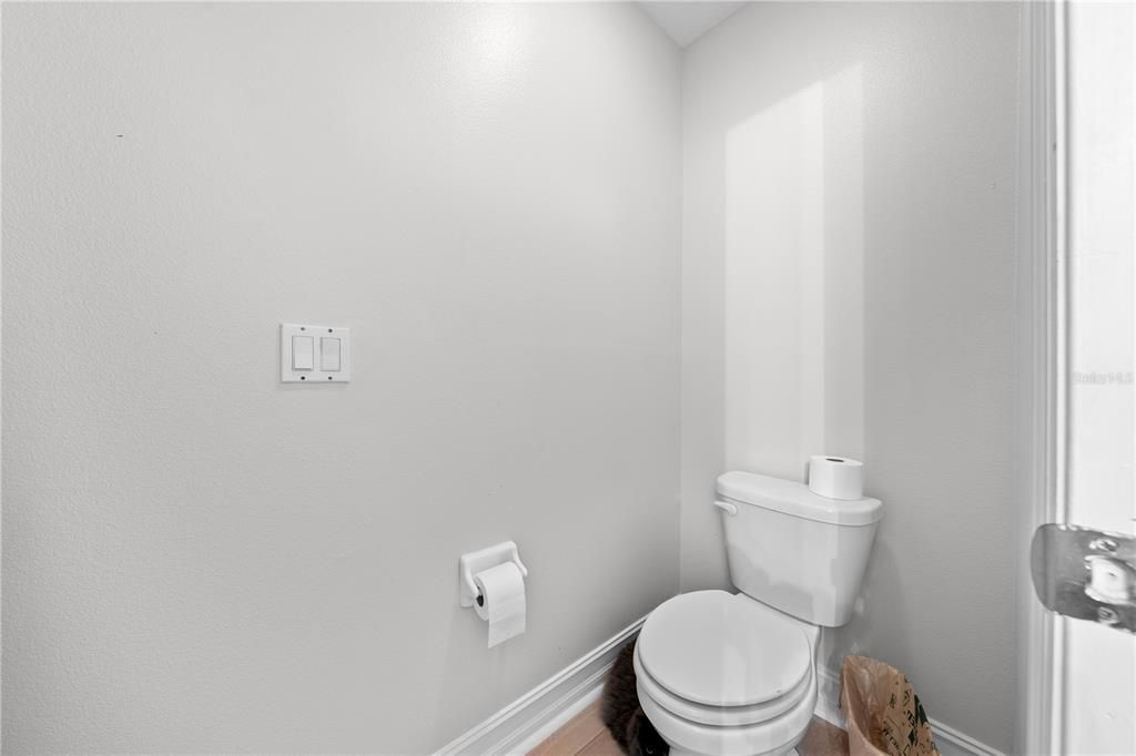 For Sale: $440,000 (4 beds, 2 baths, 2153 Square Feet)