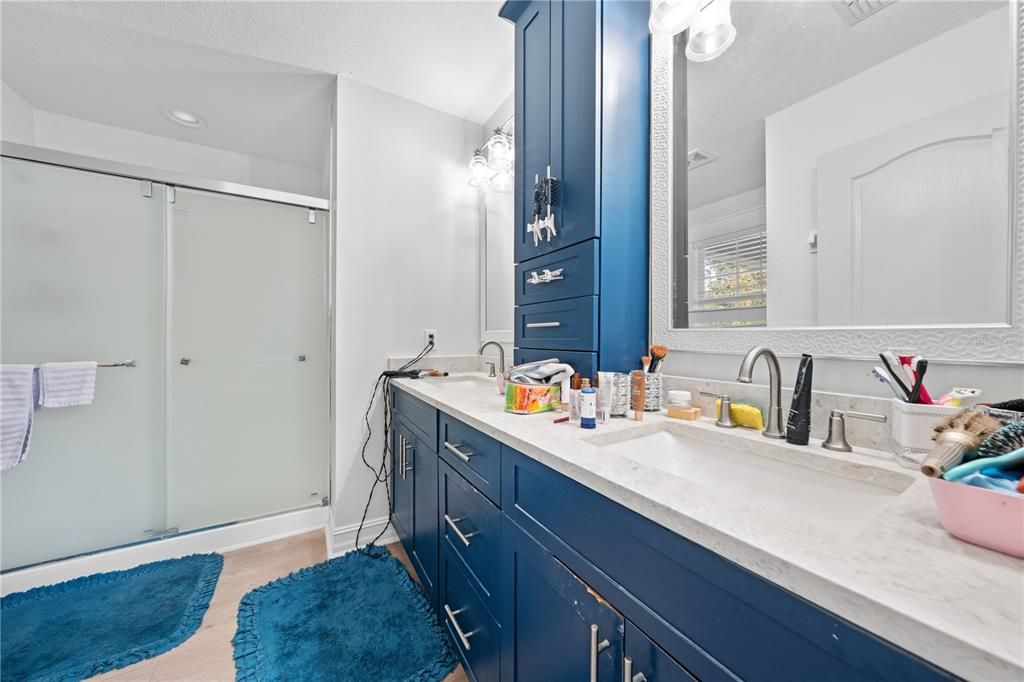 For Sale: $440,000 (4 beds, 2 baths, 2153 Square Feet)