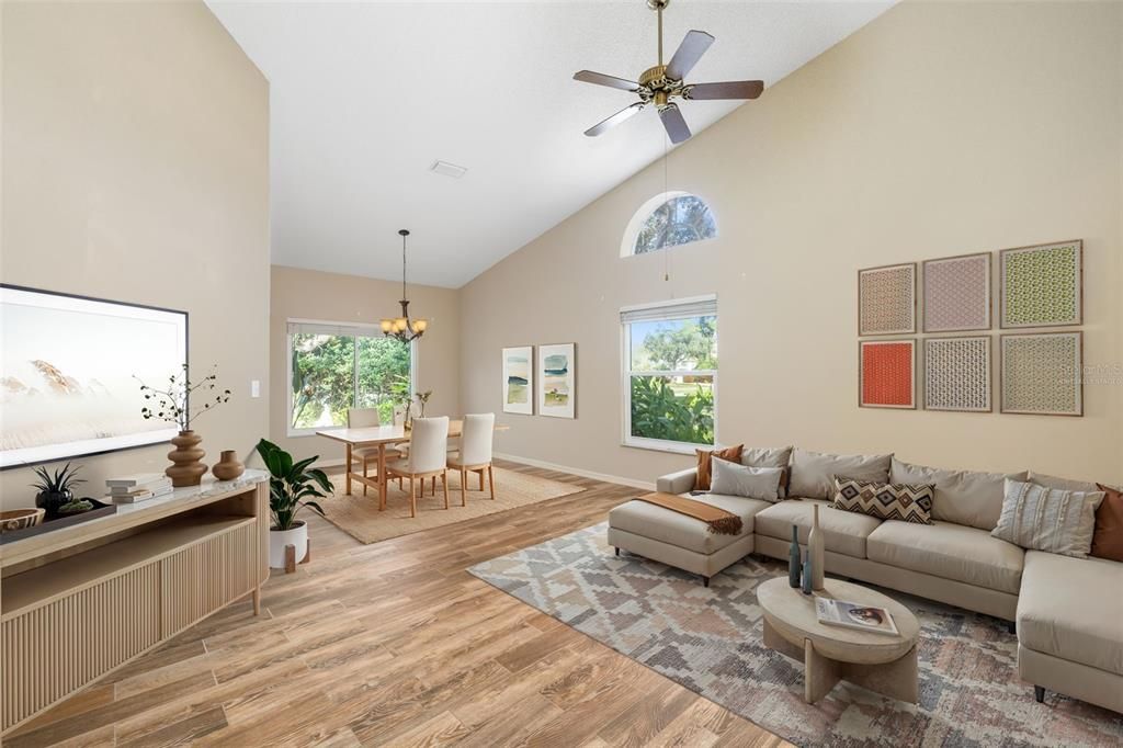 合同活跃: $463,000 (3 贝兹, 2 浴室, 2036 平方英尺)