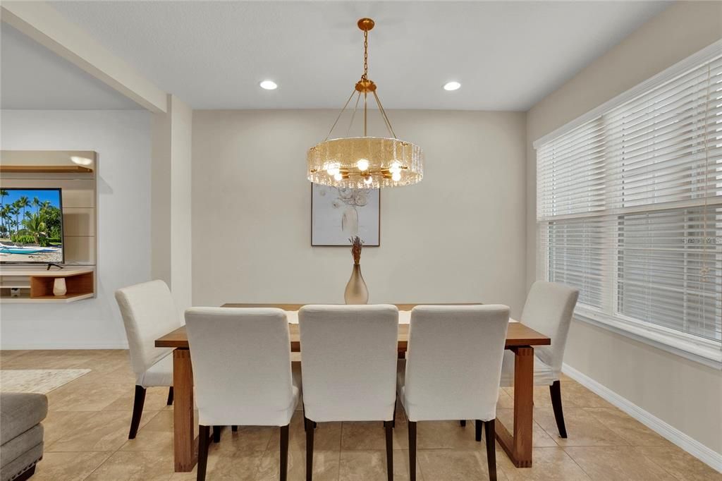 Active With Contract: $2,350 (3 beds, 2 baths, 2010 Square Feet)