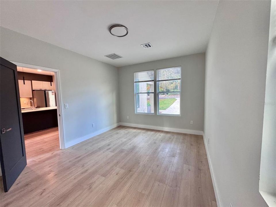 For Sale: $312,000 (3 beds, 2 baths, 1230 Square Feet)