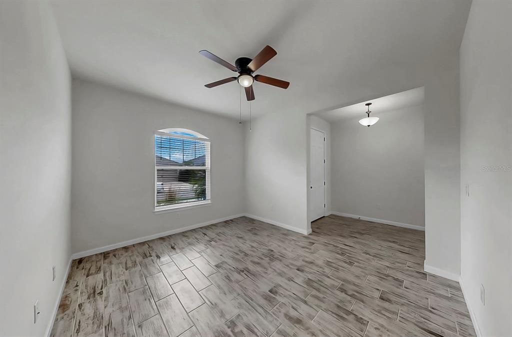 Active With Contract: $375,000 (3 beds, 2 baths, 2017 Square Feet)