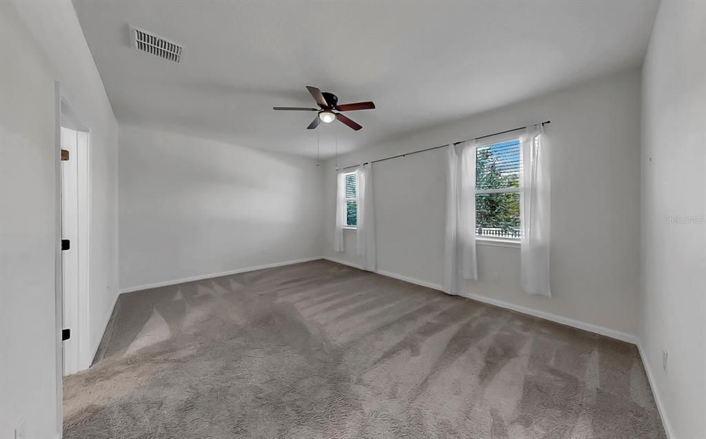 Active With Contract: $375,000 (3 beds, 2 baths, 2017 Square Feet)