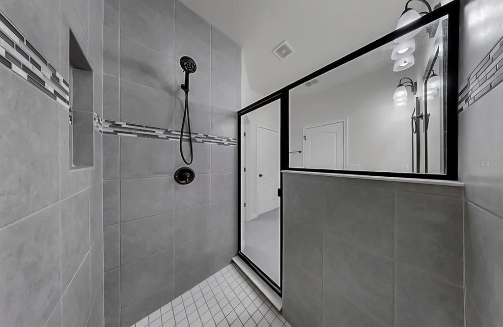 Active With Contract: $375,000 (3 beds, 2 baths, 2017 Square Feet)