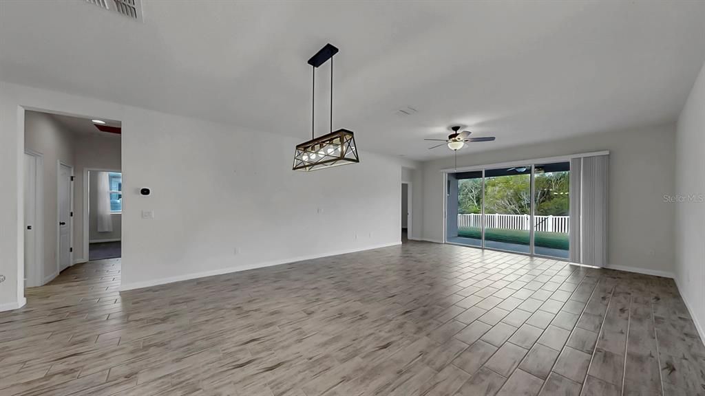 Active With Contract: $375,000 (3 beds, 2 baths, 2017 Square Feet)