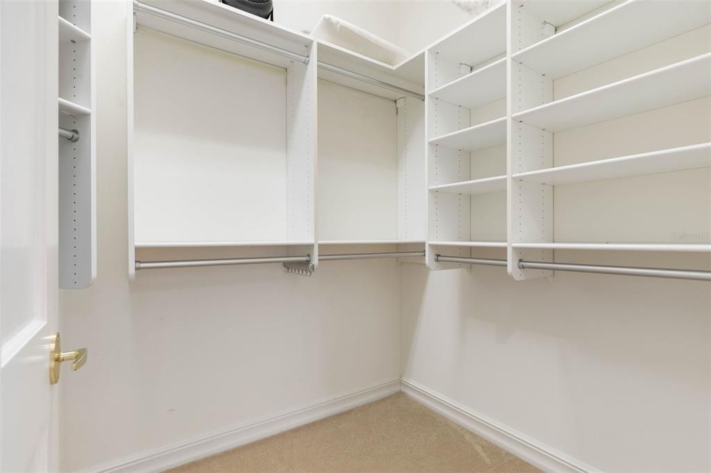 En Venta: $950,000 (3 camas, 2 baños, 2336 Pies cuadrados)