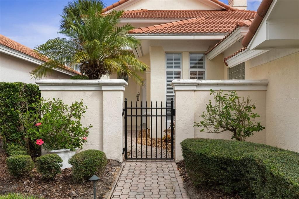 En Venta: $950,000 (3 camas, 2 baños, 2336 Pies cuadrados)