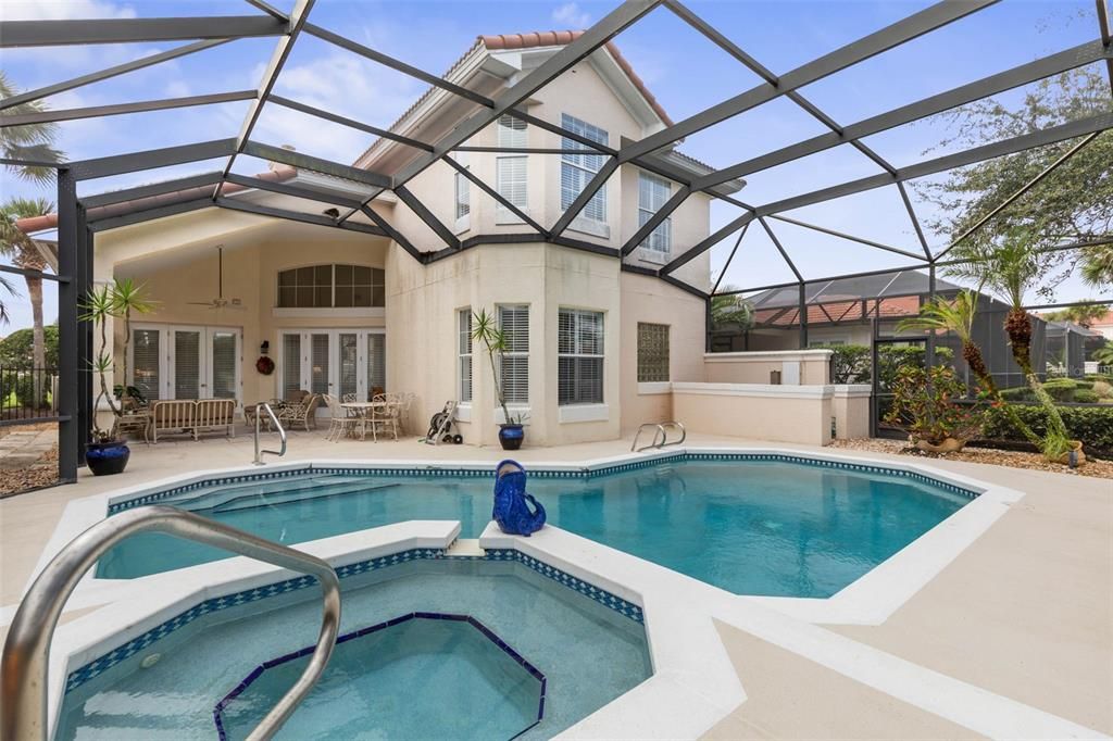 En Venta: $950,000 (3 camas, 2 baños, 2336 Pies cuadrados)