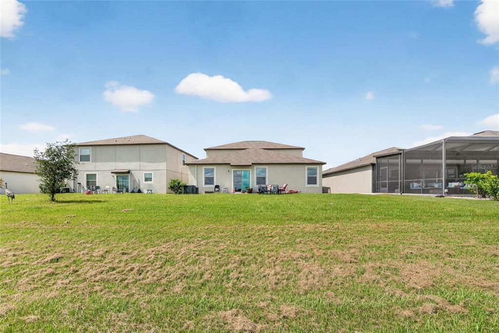 For Rent: $3,400 (6 beds, 2 baths, 2902 Square Feet)