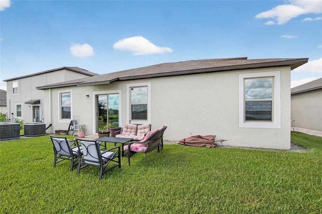 For Rent: $3,400 (6 beds, 2 baths, 2902 Square Feet)