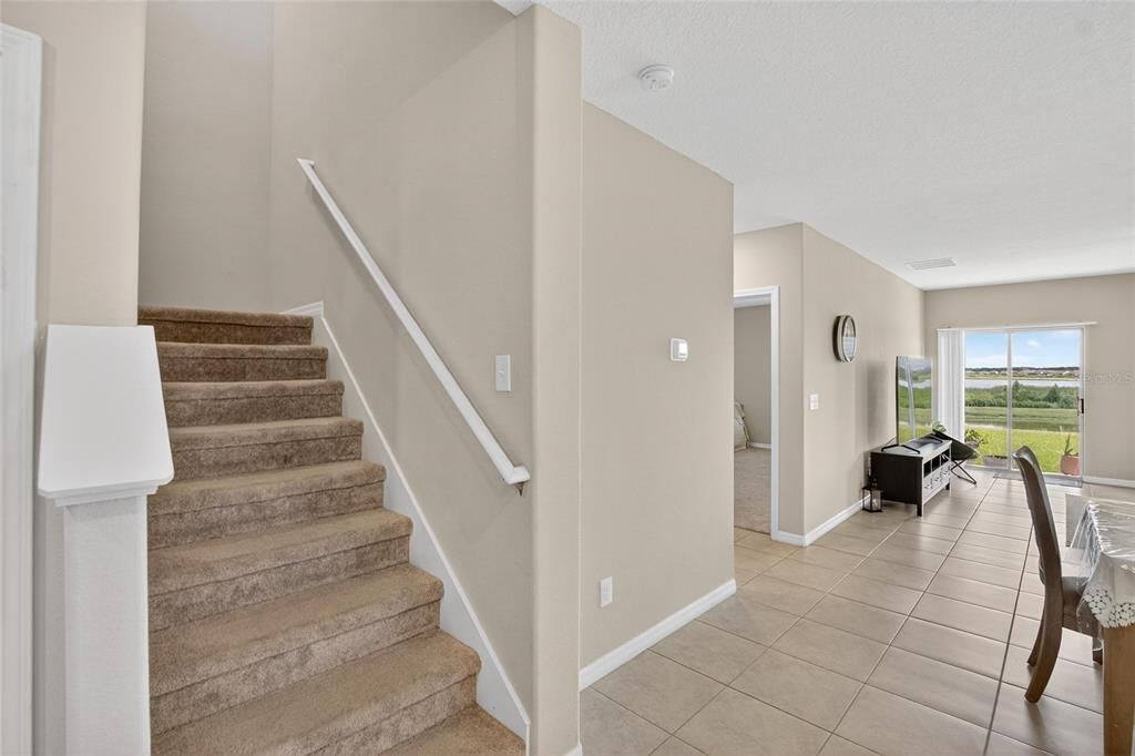 For Rent: $3,400 (6 beds, 2 baths, 2902 Square Feet)