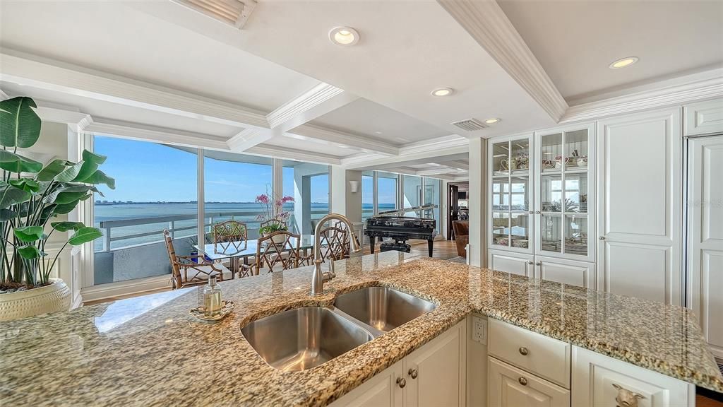 For Sale: $3,490,000 (3 beds, 3 baths, 3284 Square Feet)