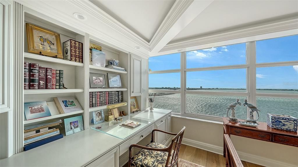 For Sale: $3,490,000 (3 beds, 3 baths, 3284 Square Feet)