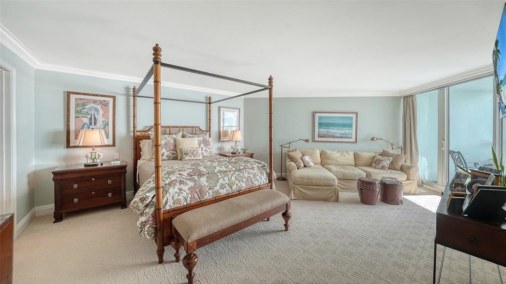 For Sale: $3,490,000 (3 beds, 3 baths, 3284 Square Feet)