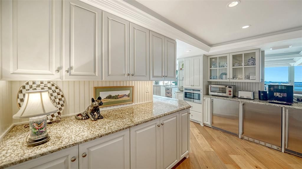 For Sale: $3,490,000 (3 beds, 3 baths, 3284 Square Feet)