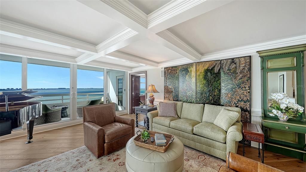 For Sale: $3,490,000 (3 beds, 3 baths, 3284 Square Feet)