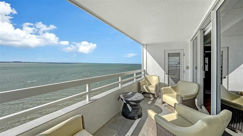 For Sale: $3,490,000 (3 beds, 3 baths, 3284 Square Feet)