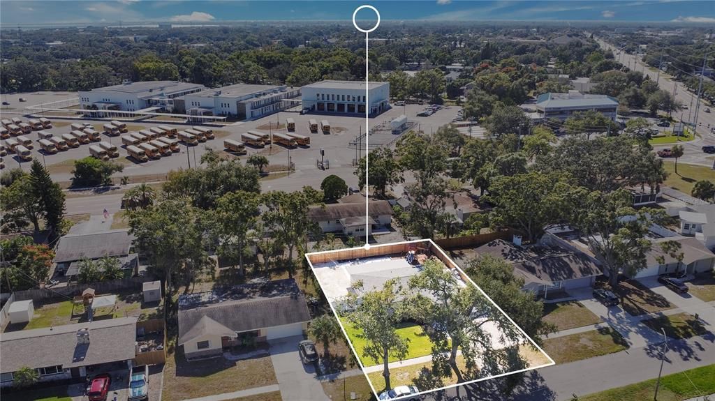 待售: $379,999 (3 贝兹, 1 浴室, 1313 平方英尺)