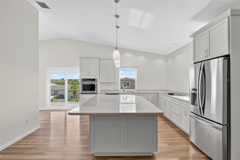 В аренду: $4,000 (3 спален, 2 ванн, 1722 Квадратных фут)