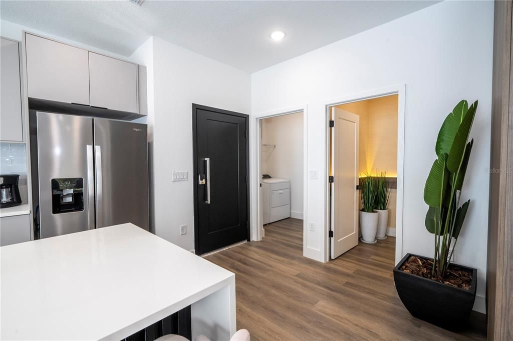 For Sale: $595,000 (5 beds, 4 baths, 2133 Square Feet)