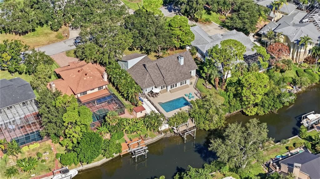 合同活跃: $1,175,000 (3 贝兹, 2 浴室, 2544 平方英尺)