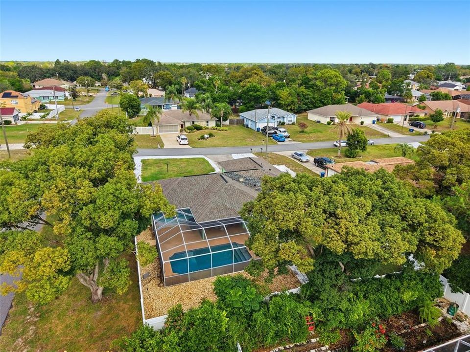 待售: $314,900 (2 贝兹, 2 浴室, 1611 平方英尺)