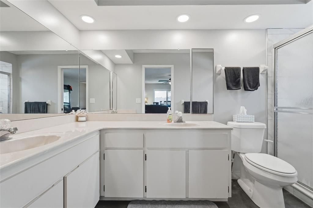 待售: $314,900 (2 贝兹, 2 浴室, 1611 平方英尺)