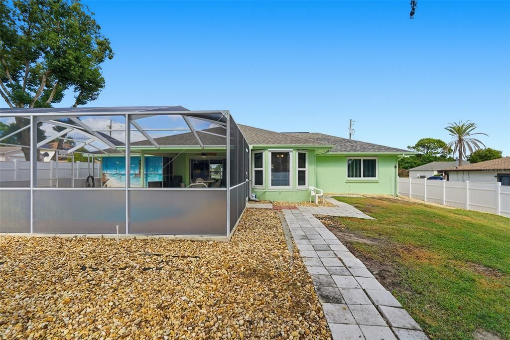 待售: $314,900 (2 贝兹, 2 浴室, 1611 平方英尺)