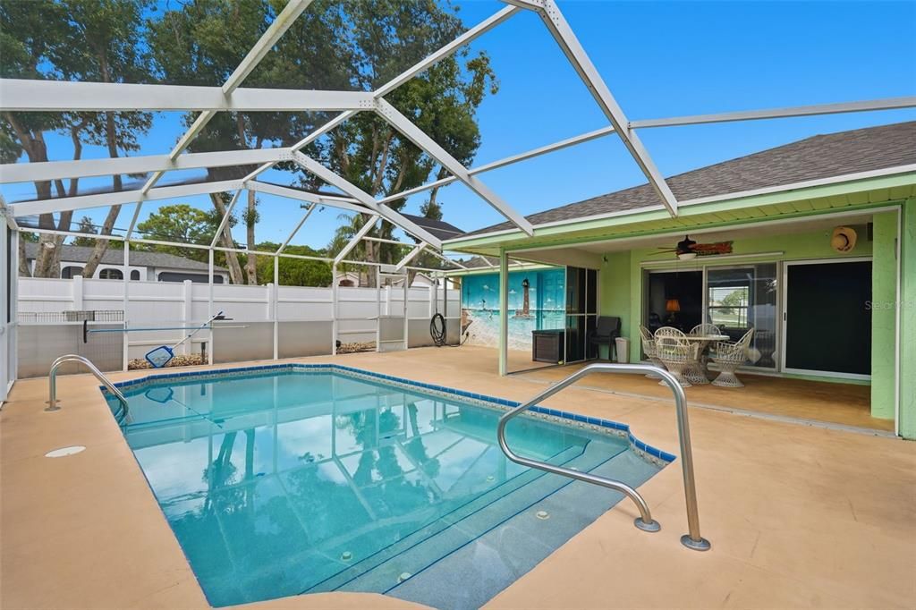 待售: $314,900 (2 贝兹, 2 浴室, 1611 平方英尺)