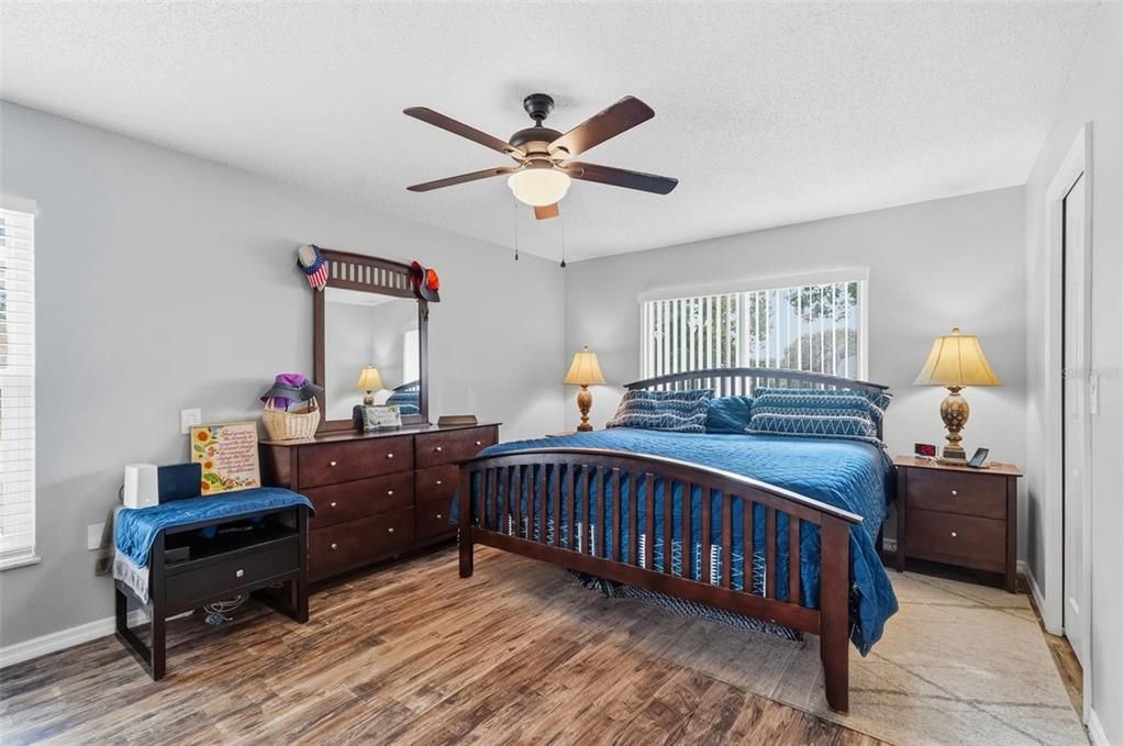 待售: $314,900 (2 贝兹, 2 浴室, 1611 平方英尺)