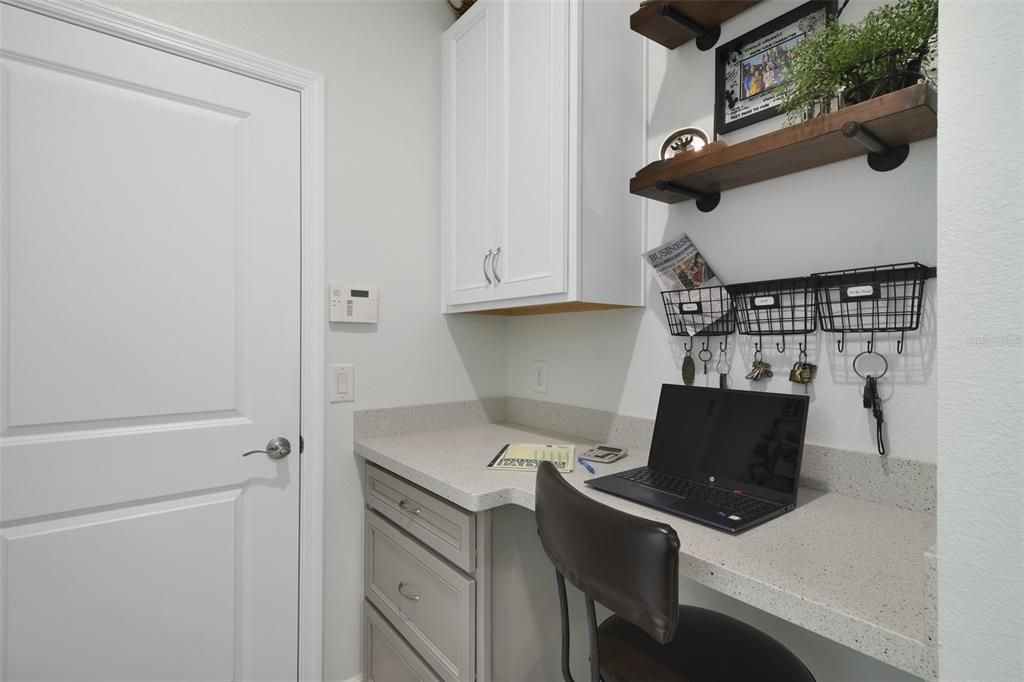 For Sale: $379,990 (2 beds, 2 baths, 1778 Square Feet)