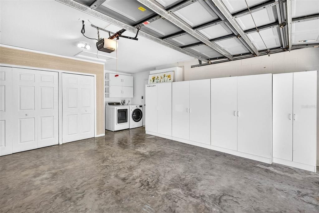 合同活跃: $375,000 (3 贝兹, 2 浴室, 1516 平方英尺)